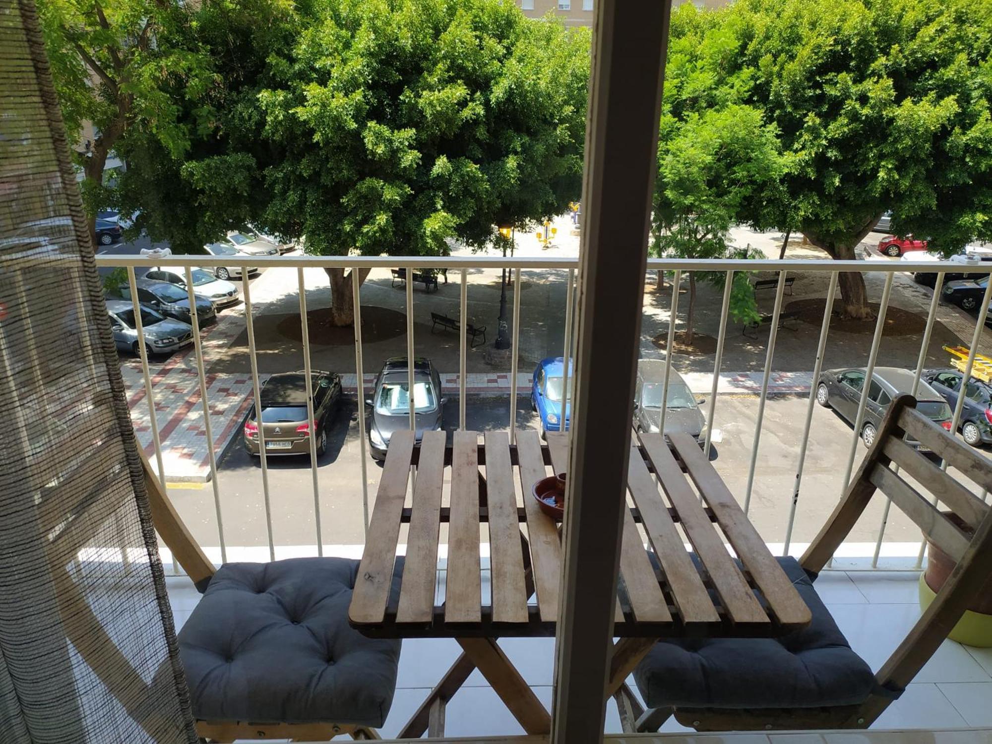 Habitaciones En Apartamento Compartido Delicias Room Cerca Del Mar, Aeropuerto, Ave Y Metro Málaga Eksteriør bilde